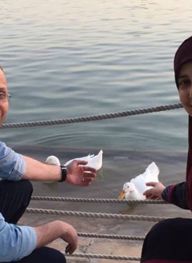 أحلام التميمي وزوجها