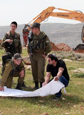 الاحتلال يصادق على توسيع شارع استيطاني