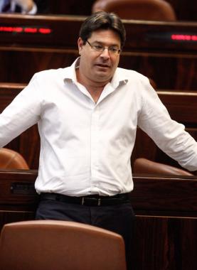 الوزير الإسرائيلي أوفير أكونيس