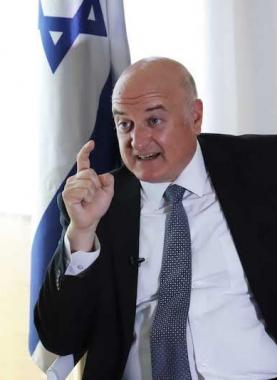 السفير الإسرائيلي ديفيد غوفرين