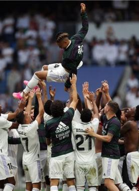 دياز في المنتصف