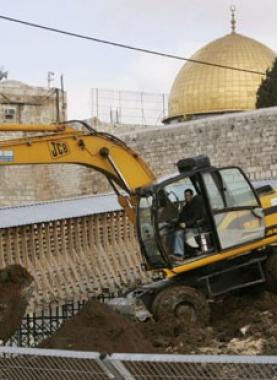 الأقصى في خطر