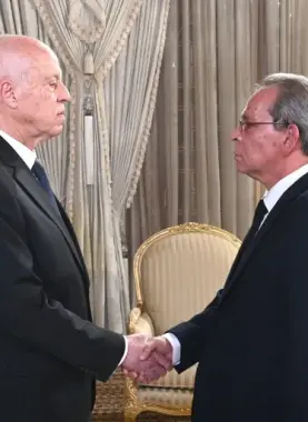 قيس سعيد يقيل رئيس الحكومة نجلاء بودن ويعين أحمد الحشاني خلفا لها