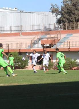 جانب من أحد مباريات دوري الأولى
