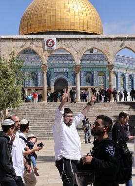 مستوطنون يقتحمون باحات المسجد الأقصى - أرشيف