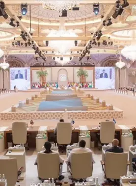 المجلس العربي يدعو لتفعيل قرار قمة الرياض بكسر الحصار وإغاثة غزة