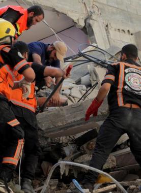 في قلب قطاع غزة المحاصر، لا يُقاس الوقت بالدقائق، بل بالأنفاس التي تُزهق، وبالحياة التي تُفقد بسبب جرائم الاحتلال البشعة التي ترتكب على مرأى ومسمع العالم