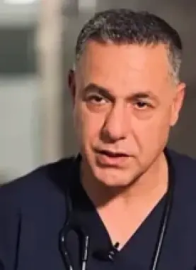 الدكتور حسام أبو صفية