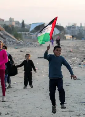 فرحة الأطفال بالهدنة