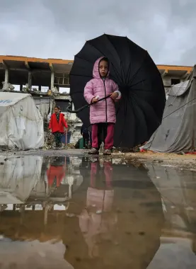 غرق خيام النازحين بغزة