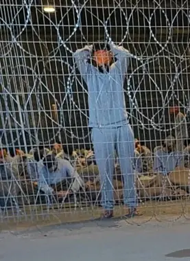 الأسرى داخل سجون الاحتلال