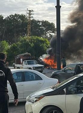 الاحتلال يستهدف سيارة في صور بجنوب لبنان