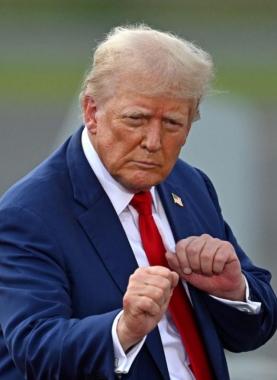 الرئيس الأمريكي دونالد ترامب