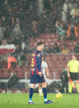 فضيحة بالبنية التحتية في "كامب نو" بعد فوز برشلونة على أوفييدو