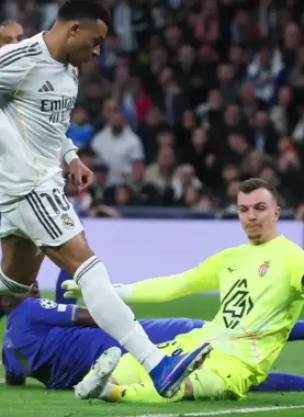 ريال مدريد يكتسح موناكو بسداسية ويستعيد بريقه في دوري الأبطال