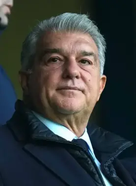 لابورتا يودع كرسي رئاسة برشلونة أمام مايوركا