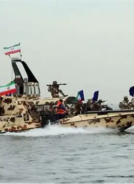 الحرس الثوري الإيراني يبدأ مناورات تحت اسم "السيطرة الذكية على مضيق هرمز"