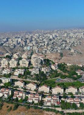 تصعيد استيطاني غير مسبوق في سلفيت.. 41 مخططاً جديداً واستهداف ممنهج للأرض وموارد الطاقة