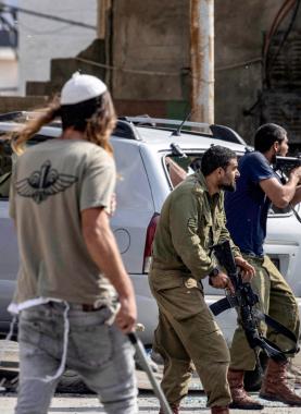 اعتداءات متصاعدة للاحتلال والمستوطنين تطال بلدات عدة في الضفة الغربية والقدس