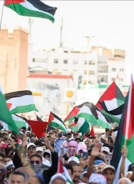 وقفة حاشدة في الرباط تندد بحصار غزة وتطالب بإدخال المساعدات