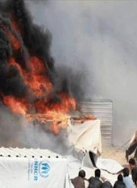 وفاة مواطن وإصابة آخرين إثر حريق خيمة تؤوي نازحين في دير البلح -أرشيفية-