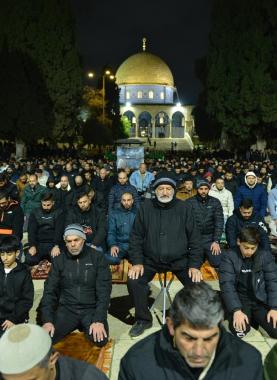 صلاة التراويح في المسجد الأقصى