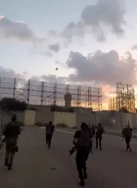 تفاصيل عبرية تكشف: كتائب القسَّام استخدمت شيفرة "إيموجي" لبدء عملية طوفان الأقصى