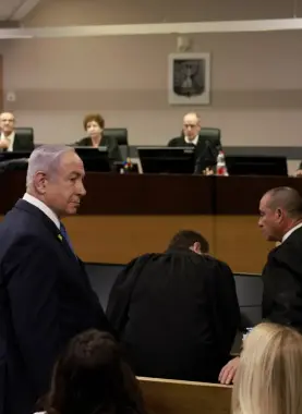 نيابة الاحتلال تقرر تقصير مدة محاكمة نتنياهو