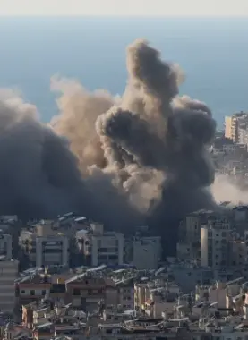 لبنان: الاحتلال يواصل غاراته العنيفة وحزب اللَّه يصدر إنذارًا لإخلاء المستوطنات