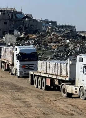 منظمات وناشطون أمريكيون يطالبون بفتح معابر غزة فورًا ووقف سياسة التجويع