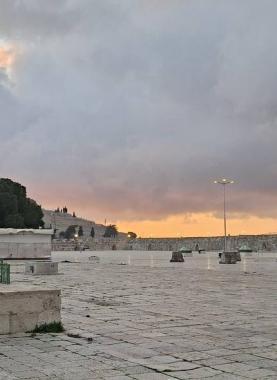 إغلاق المسجد الأقصى المبارك