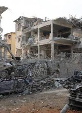 مستشار ترامب: حرب إيران قد تدفع "إسرائيل" إلى حافة الدمار خلال أسابيع