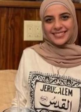 الناشطة الفلسطينية لقاء كردية