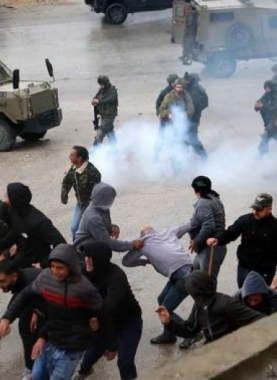 إصابة عشرات المواطنين بالاختناق في نحالين غرب بيت لحم