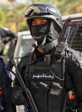 قوة "رادع" تعلن إحباط عملية اغتيال لقيادي في المقاومة واعتقال عميل للاحتلال