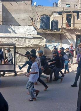 شهداء وإصابات خلال تصدي المواطنين لعملاء الاحتلال شرق المغازي وسط القطاع