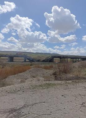 غارات واسعة تستهدف بنى تحتية في إيران وجزيرة خرج