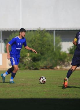 اللاعب عبدالله قفة