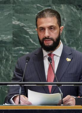 بآية قرآنية بخط يده.. ماذا كتب الرئيس السوري أحمد الشرع في سجل زوار الأمم المتحدة؟