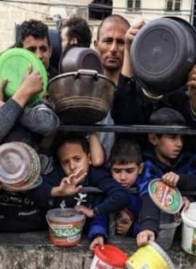 تقليص المساعدات وتواطؤ "مجلس السلام" يهدفان لإخضاع غزة وتهجير أهلها