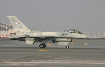 F-16_Fighting_Falcon_UAE_Airforce_إف-16-الإماراتية