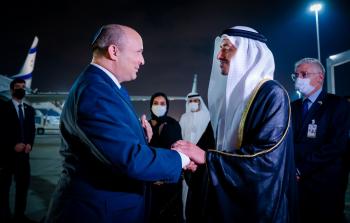 نفتالي بينيت وعبد الله بن زايد