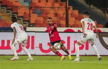 جانب من مباراة سابقة بين الطرفين