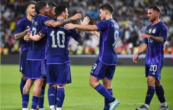 فرحة لاعبي الأرجنتين بالفوز