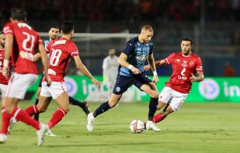 جانب من مباراة سابقة بين الطرفين