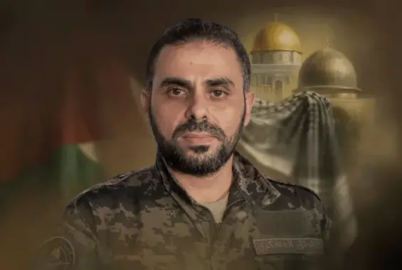 مشاهد جديدة.. حذيفة الكحلوت "أبو عبيدة" يتنقل على عربة كارو أثناء حرب غزة