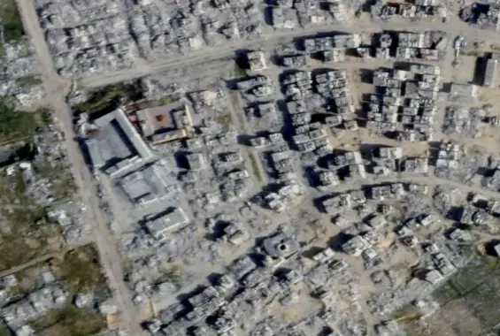 صور أقمار صناعية تكشف الدمار في رفح