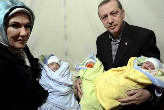 13cb03acd209925102b59fa1d79e585e