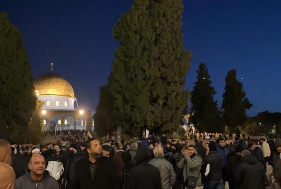 صلاة الفجر العظيم في المسجد الأقصى