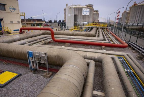 تحذيرات من نشوب "حرب أسعار" بين أوروبا وآسيا بسبب الغاز المسال